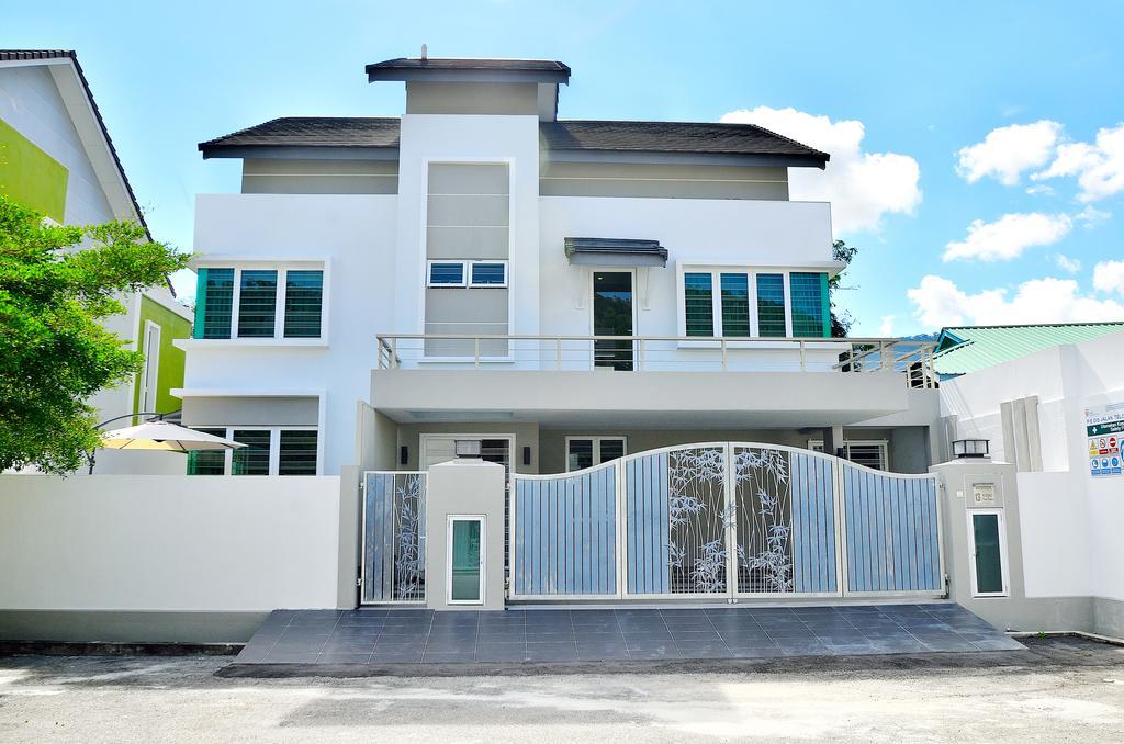 Plumeria Luxury Service Villa George Town Exterior photo
